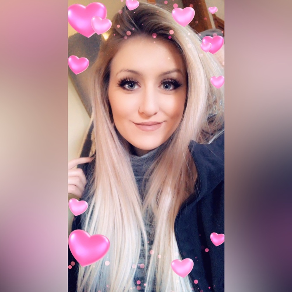 Meet your Posher, Kat